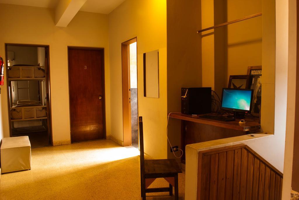 Loica Hostel Пуэрто-Мадрин Экстерьер фото